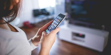 Jak zaplanować kampanię SMS, która zwiększy zaangażowanie odbiorców bez spamu?